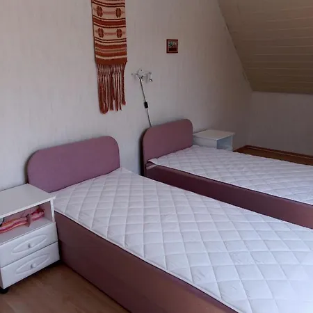 Apartment Ket Cseresznye Vendeghaz Siofok